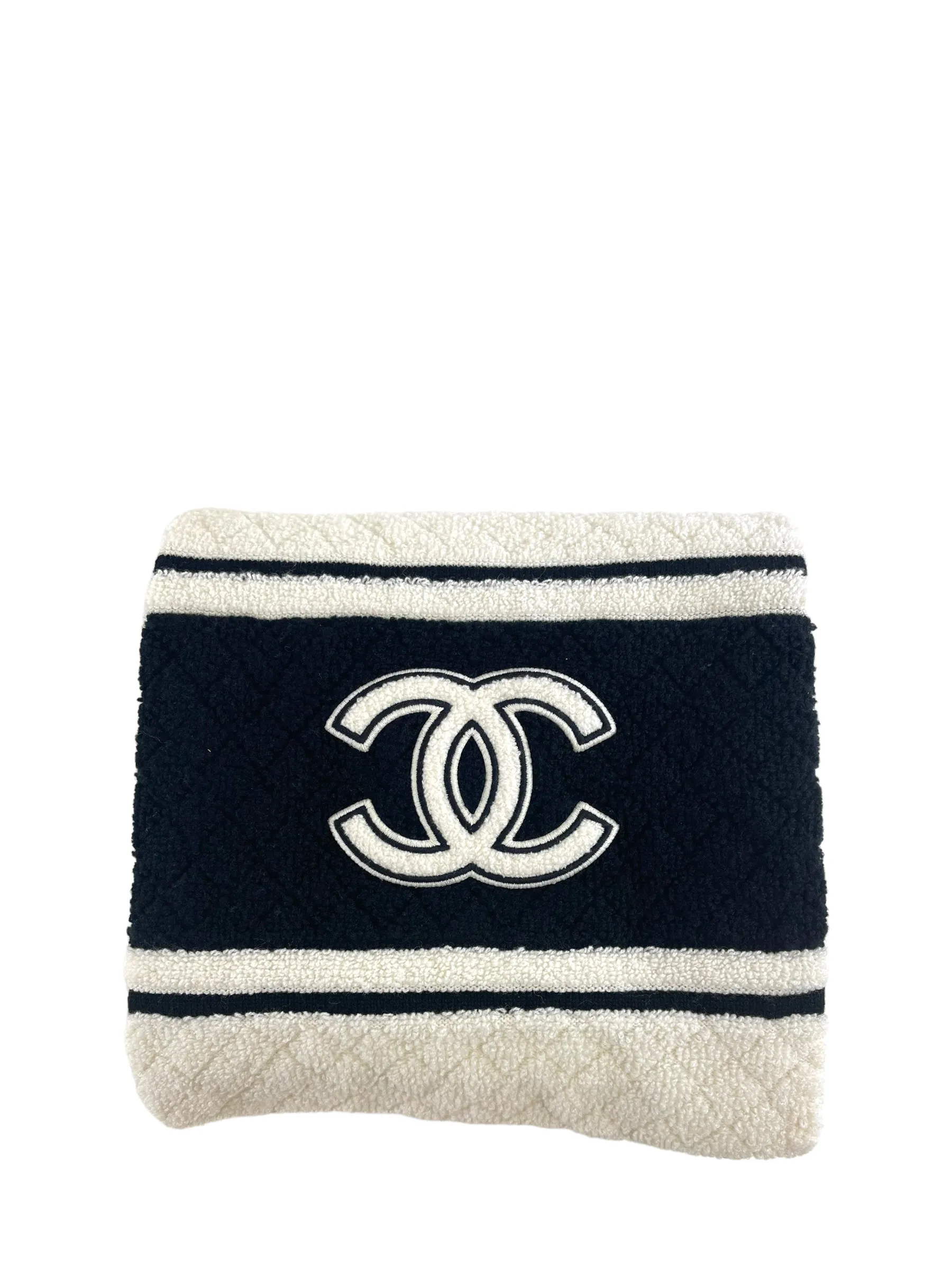 Chanel Black and White Cashmere Scarf