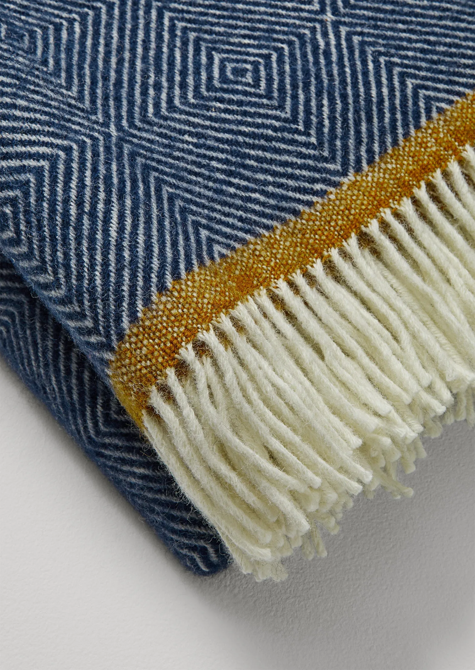 Diamond Wool Blanket | Navy/Caramel