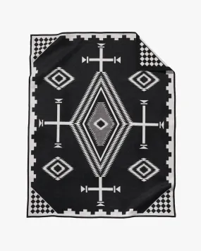 Pendleton Jacquard Unnapped Robe Wool Blanket - Los Ojos Black